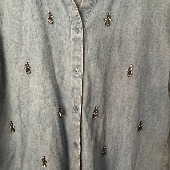 LOFT Embellished Chambray Button Down Shirt Women’s Large - Picture 5 of 9